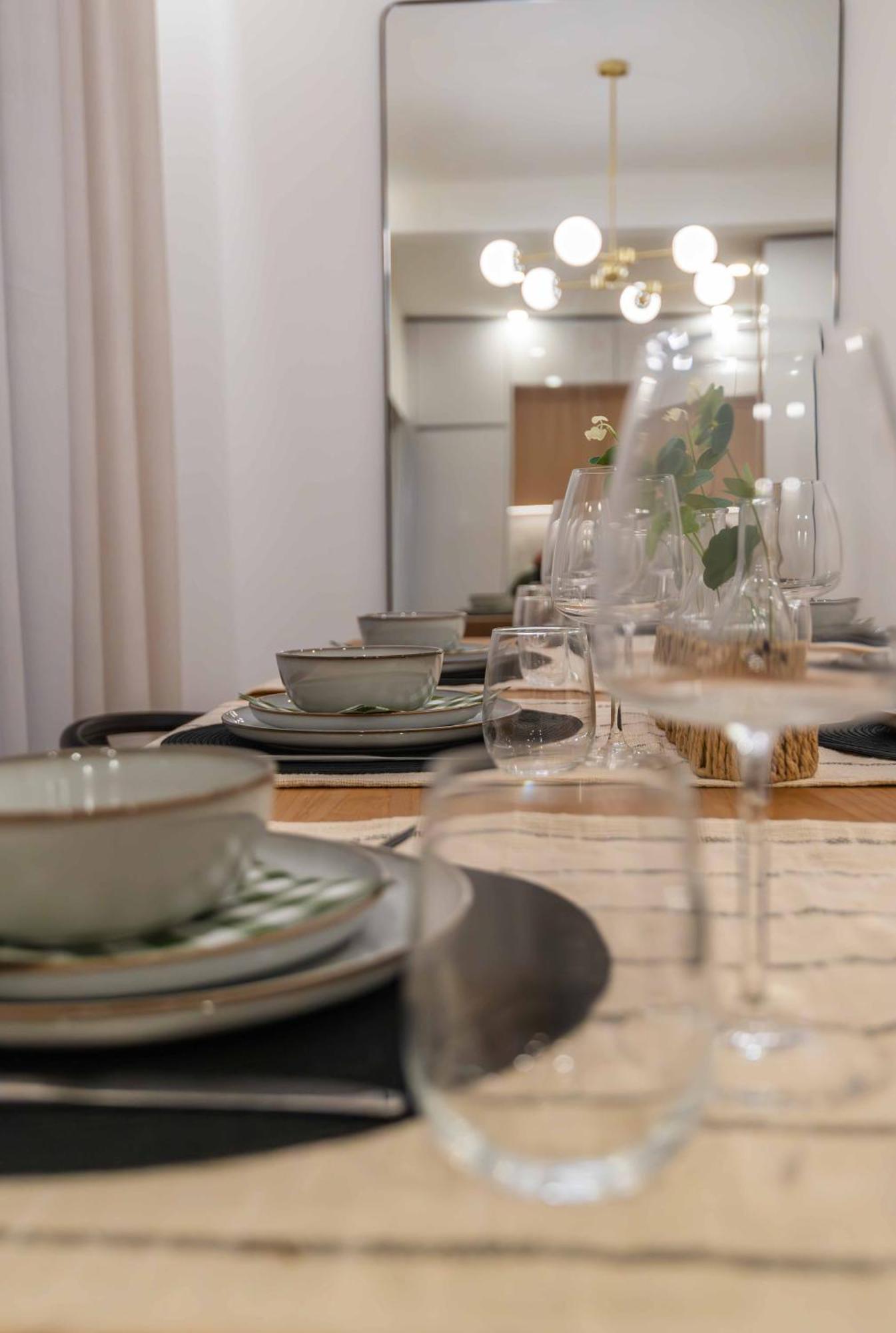 Townhouse - Luxury, Wi-fi, Ac, 2 Mins From The Holiday home *